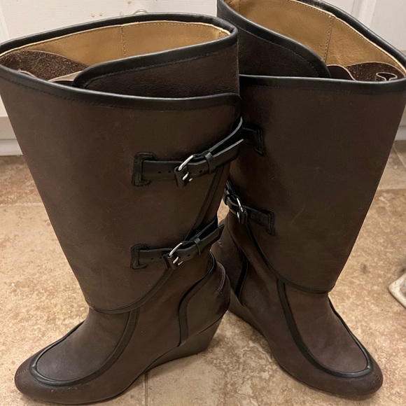 Balenciaga leather wedge brown boots - Picture 2 of 14